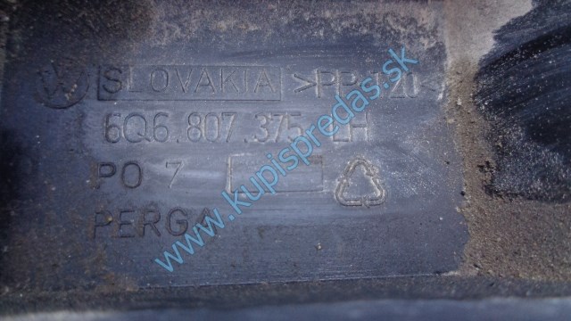 ľavý zadný držiak nárazníka na vw volkswagen polo, 6Q6807375